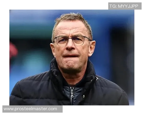 拜仁足球俱乐部被曝与知名明星传出绯闻引发广泛关注